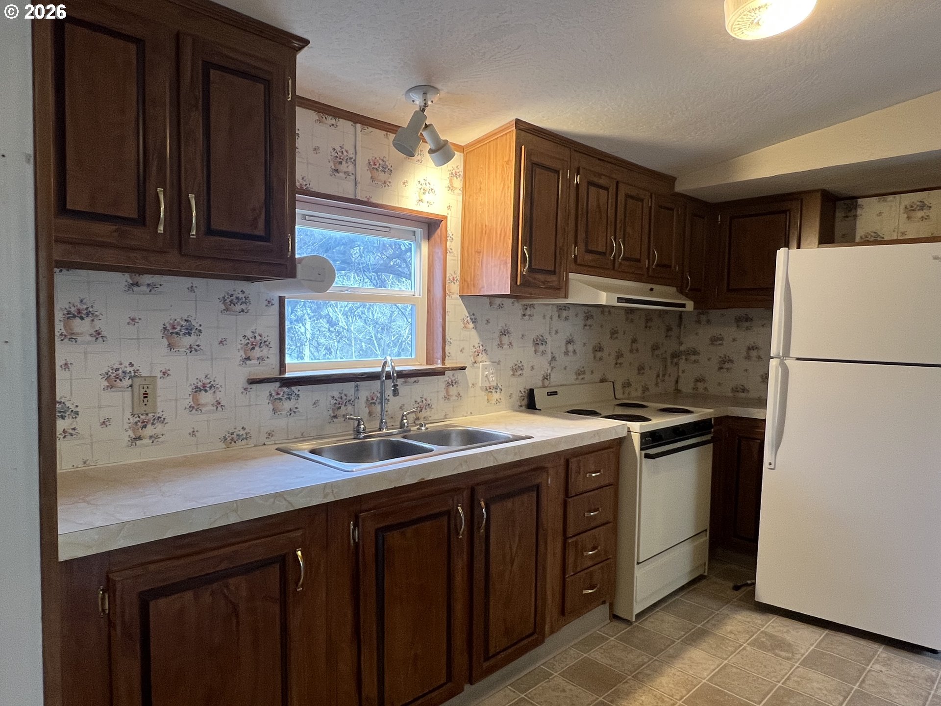 54605 Upper Dry Creek Road Weston, OR 97886 - Photo 12 of 23