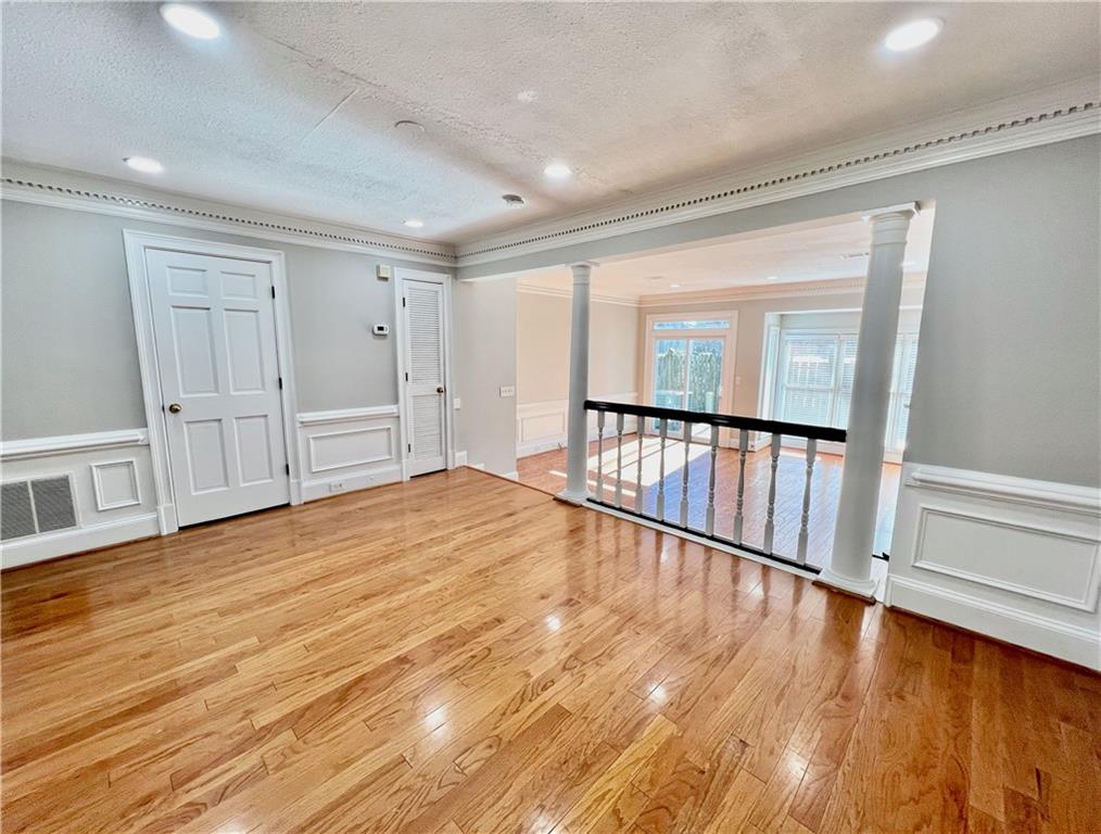 215 Brantley Road Atlanta, GA 30350 - Photo 6 of 22