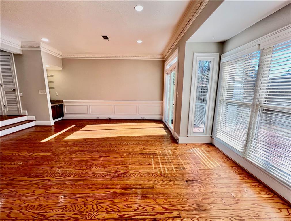 215 Brantley Road Atlanta, GA 30350 - Photo 8 of 22