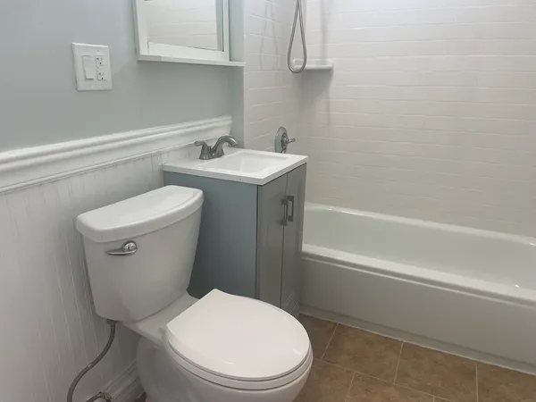 $3,400 | 132 Greenwood Street, Unit 3, Boston, MA 02121