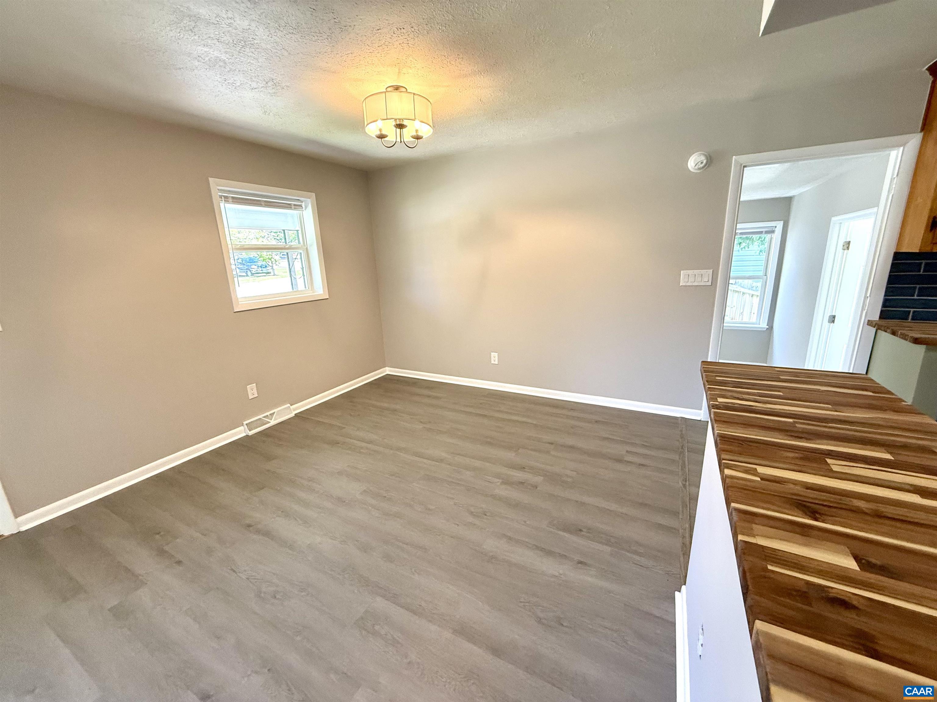 604 Market Street Waynesboro, VA 22980 - Photo 6 of 30