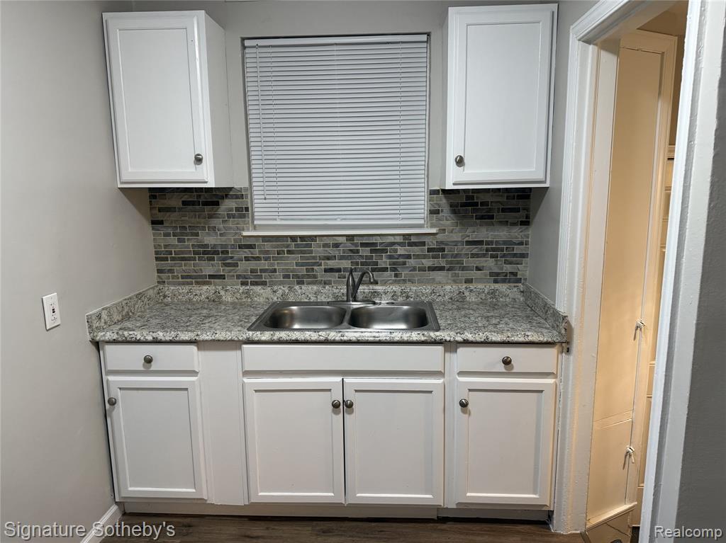 12519 Riad Street Detroit, MI 48224 - Photo 7 of 18 Gallery Image 7