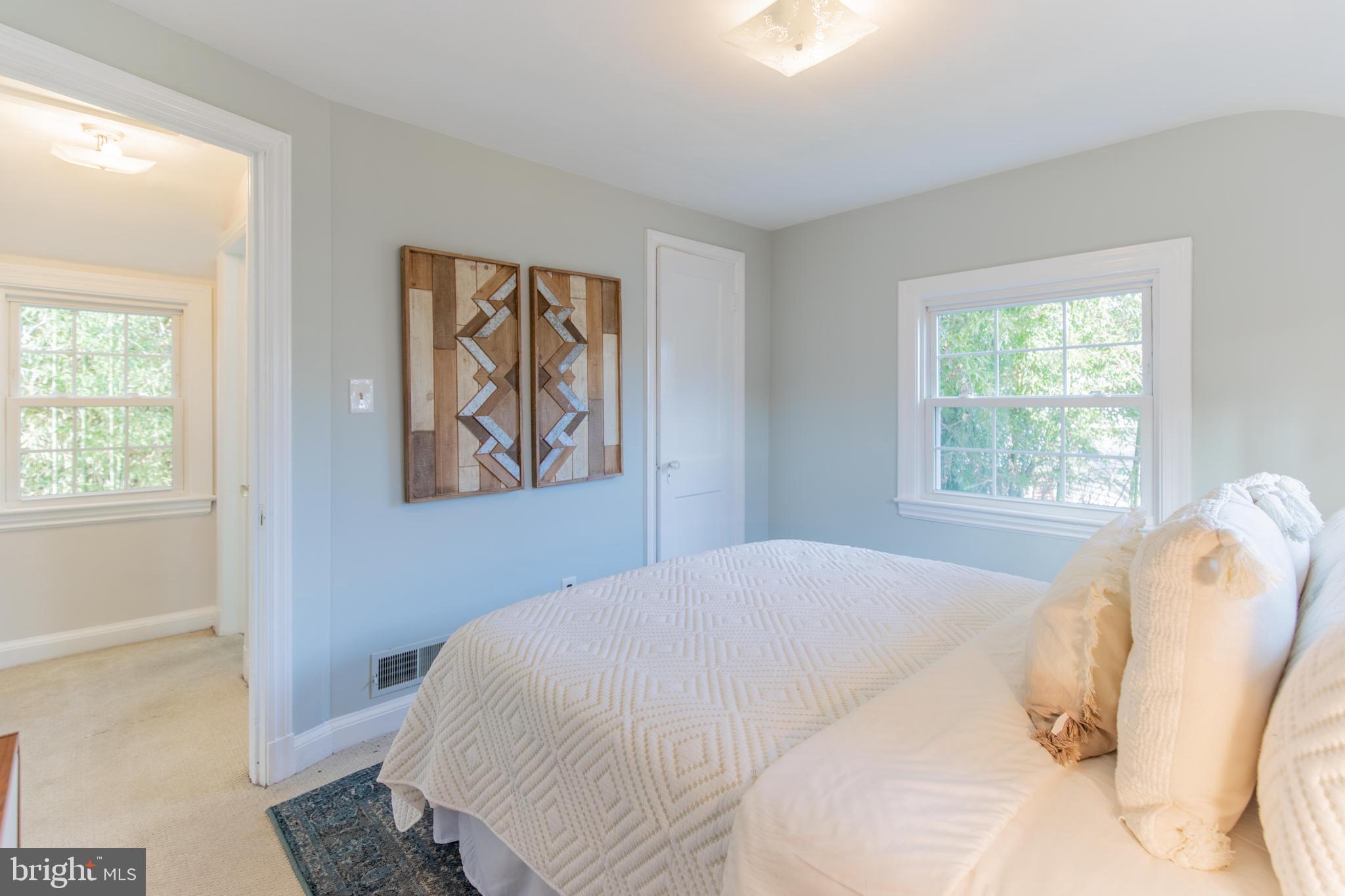 502 East Schuyler Road Silver Spring, MD 20901 - Photo 21 of 29 Gallery Image 21