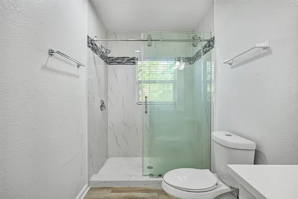 $2,100 | 2328 Wimcrest Street, Galveston, TX 77551