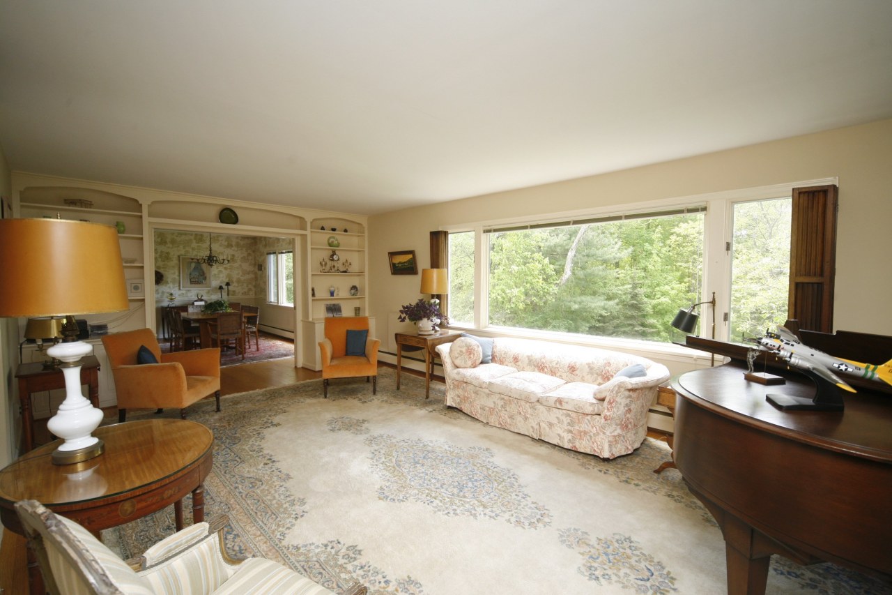 64 Old Studio Road New Canaan, CT 06840 - Photo 6 of 10 Spacious living room