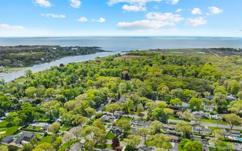 $859,000 | 25 Bay 3rd Street, Islip, NY 11751