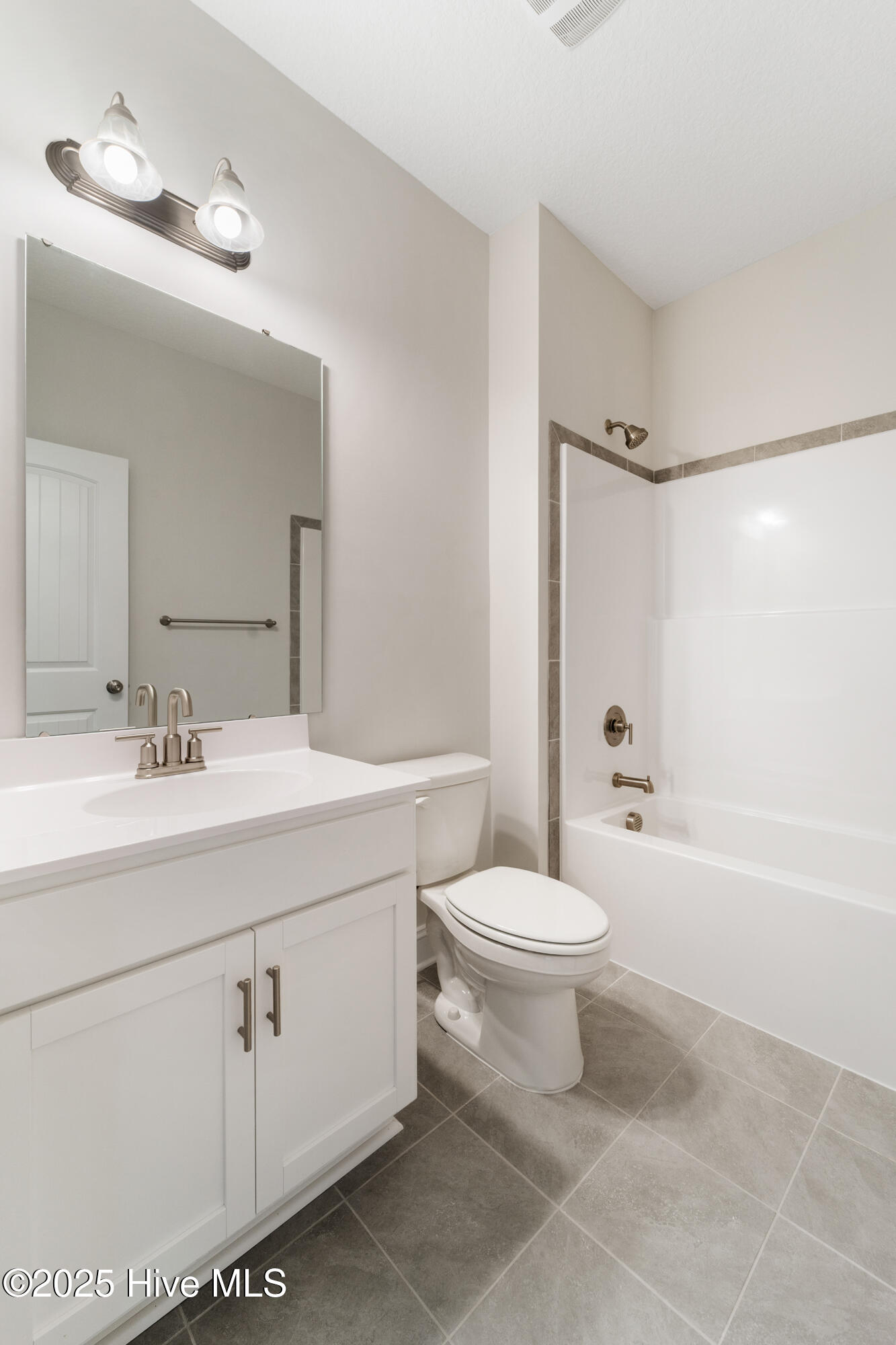 754 Secession Lane Jacksonville, NC 28546 - Photo 18 of 35 DSC09563