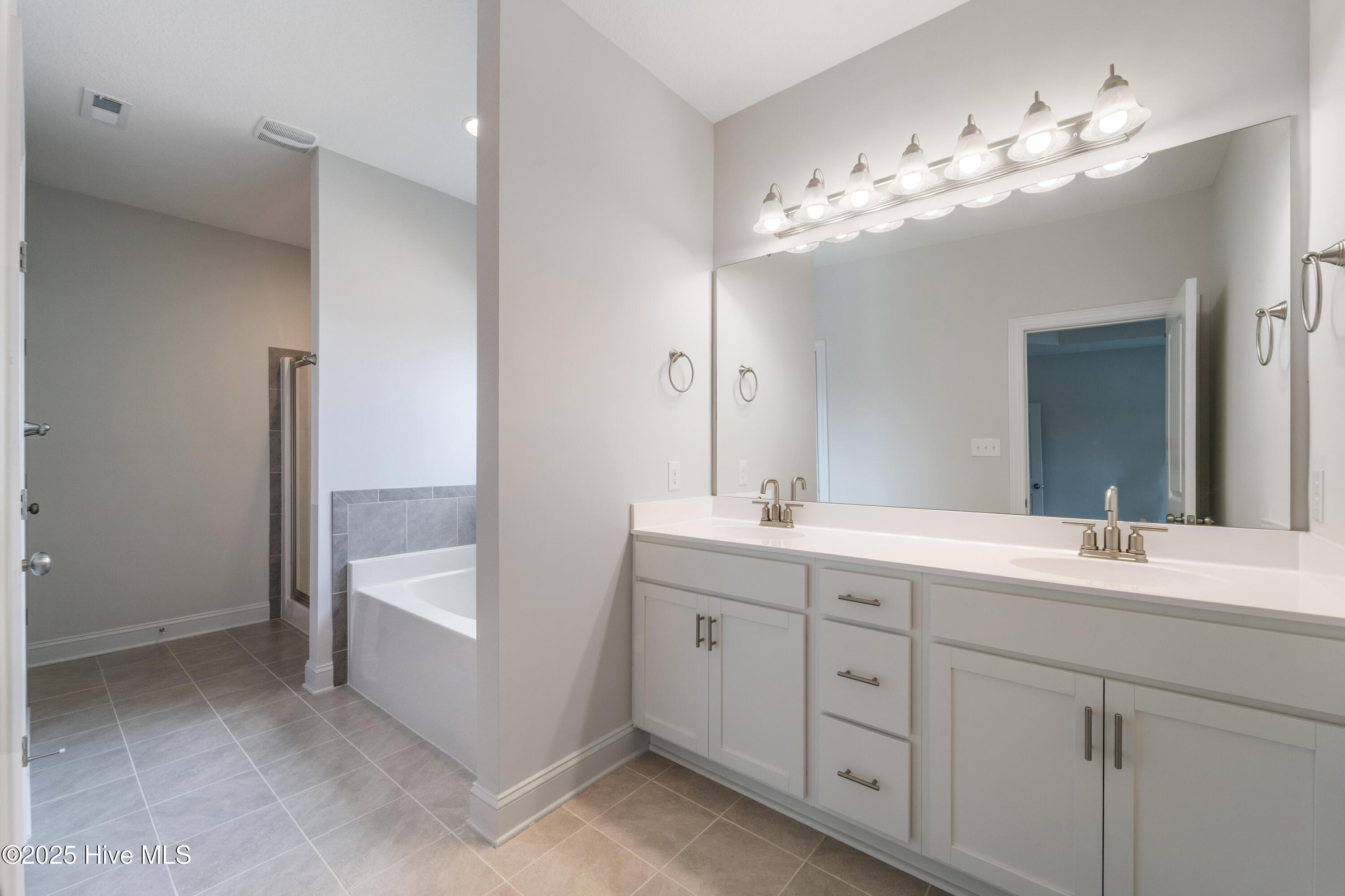 754 Secession Lane Jacksonville, NC 28546 - Photo 28 of 35 DSC09753