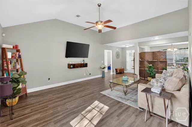 $289,000 | 220 Crape Myrtle Court, Springfield, GA 31329