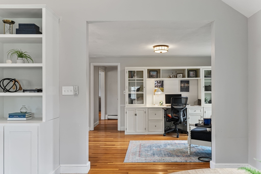 15 New Meadow Road Lynnfield, MA 01940 - Photo 16 of 37