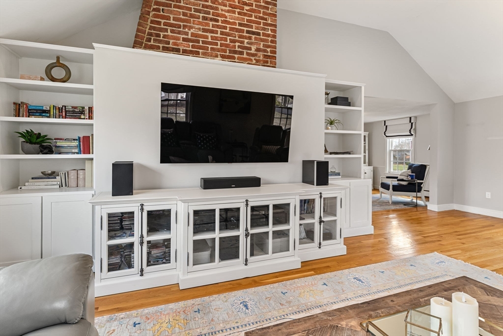 15 New Meadow Road Lynnfield, MA 01940 - Photo 18 of 37