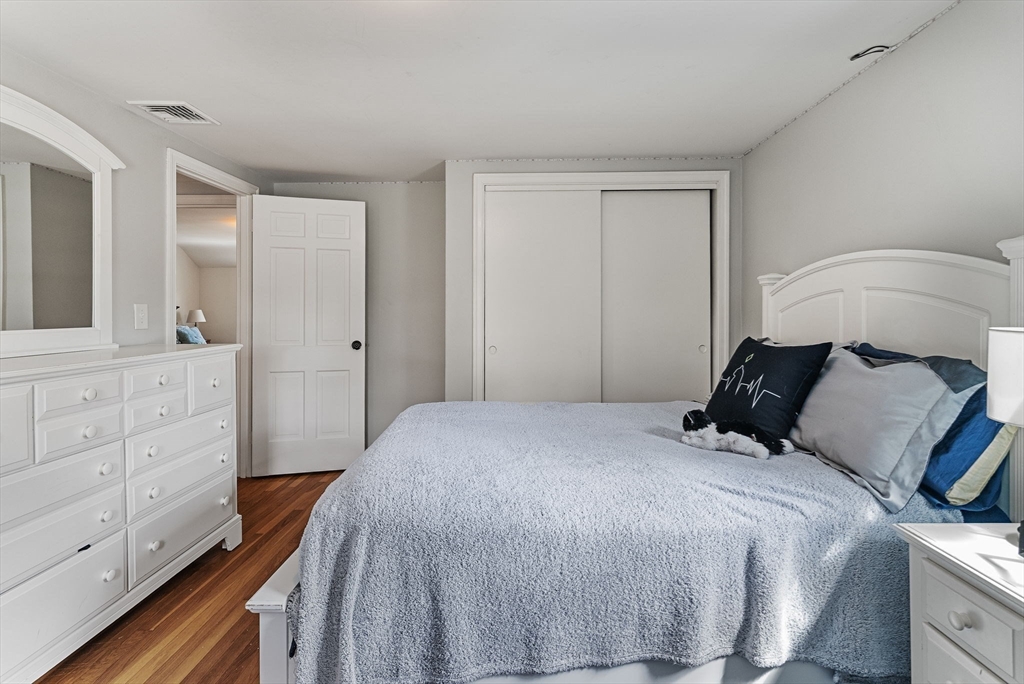 15 New Meadow Road Lynnfield, MA 01940 - Photo 24 of 37