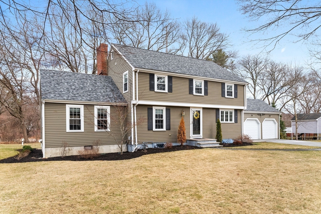 15 New Meadow Road Lynnfield, MA 01940 - Photo 34 of 37