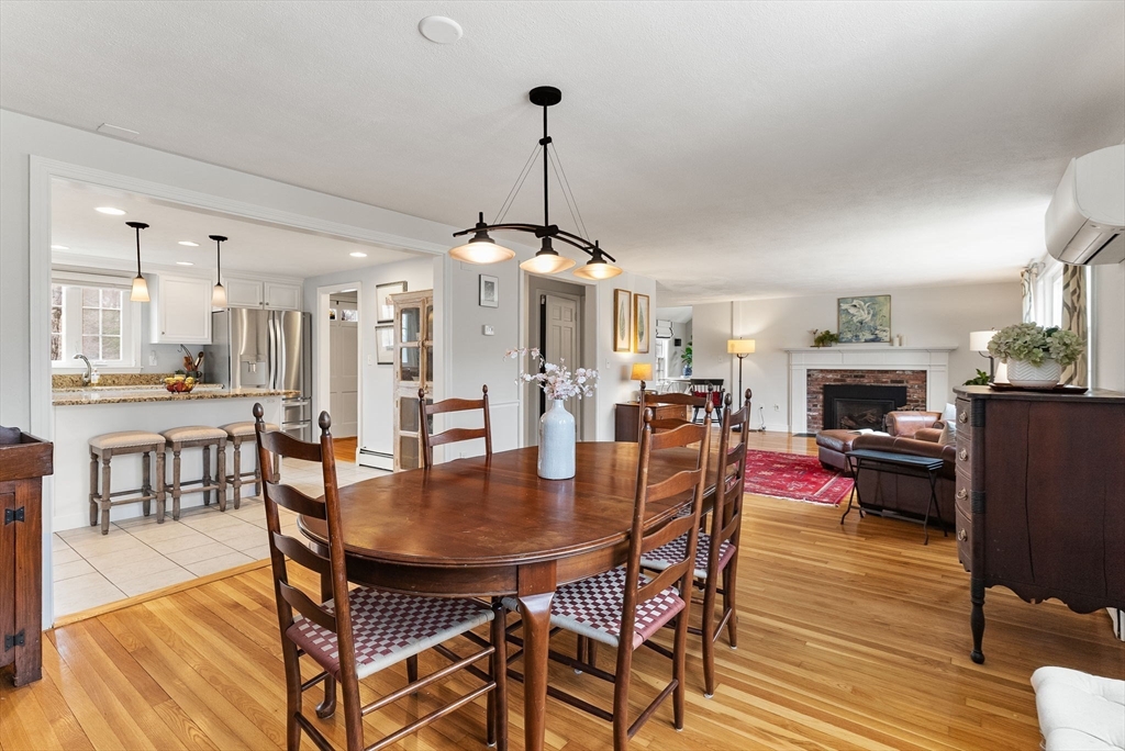 15 New Meadow Road Lynnfield, MA 01940 - Photo 10 of 37