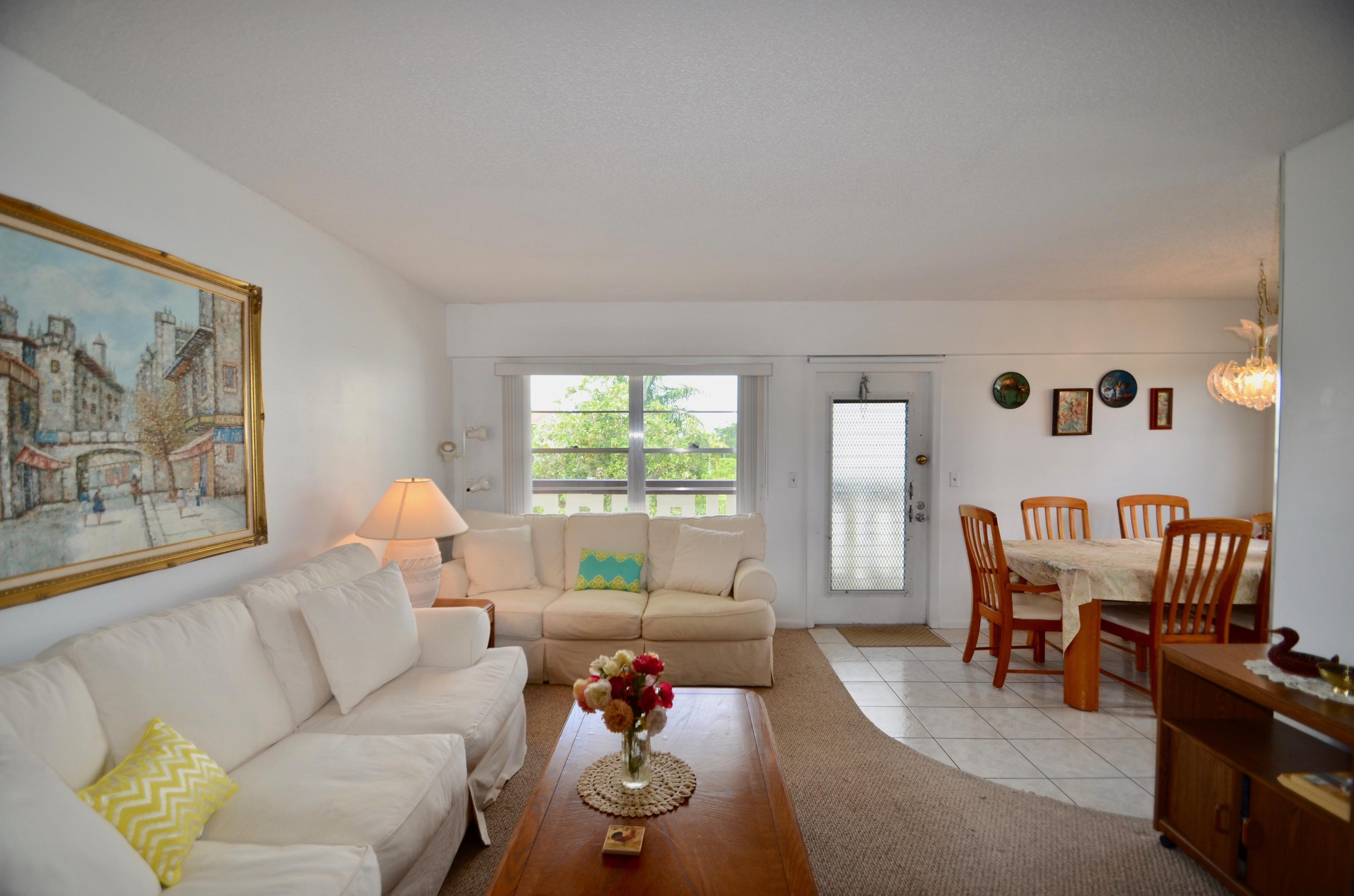 122 Suffolk C Boca Raton, FL 33434 - Photo 20 of 26 DSC_0032
