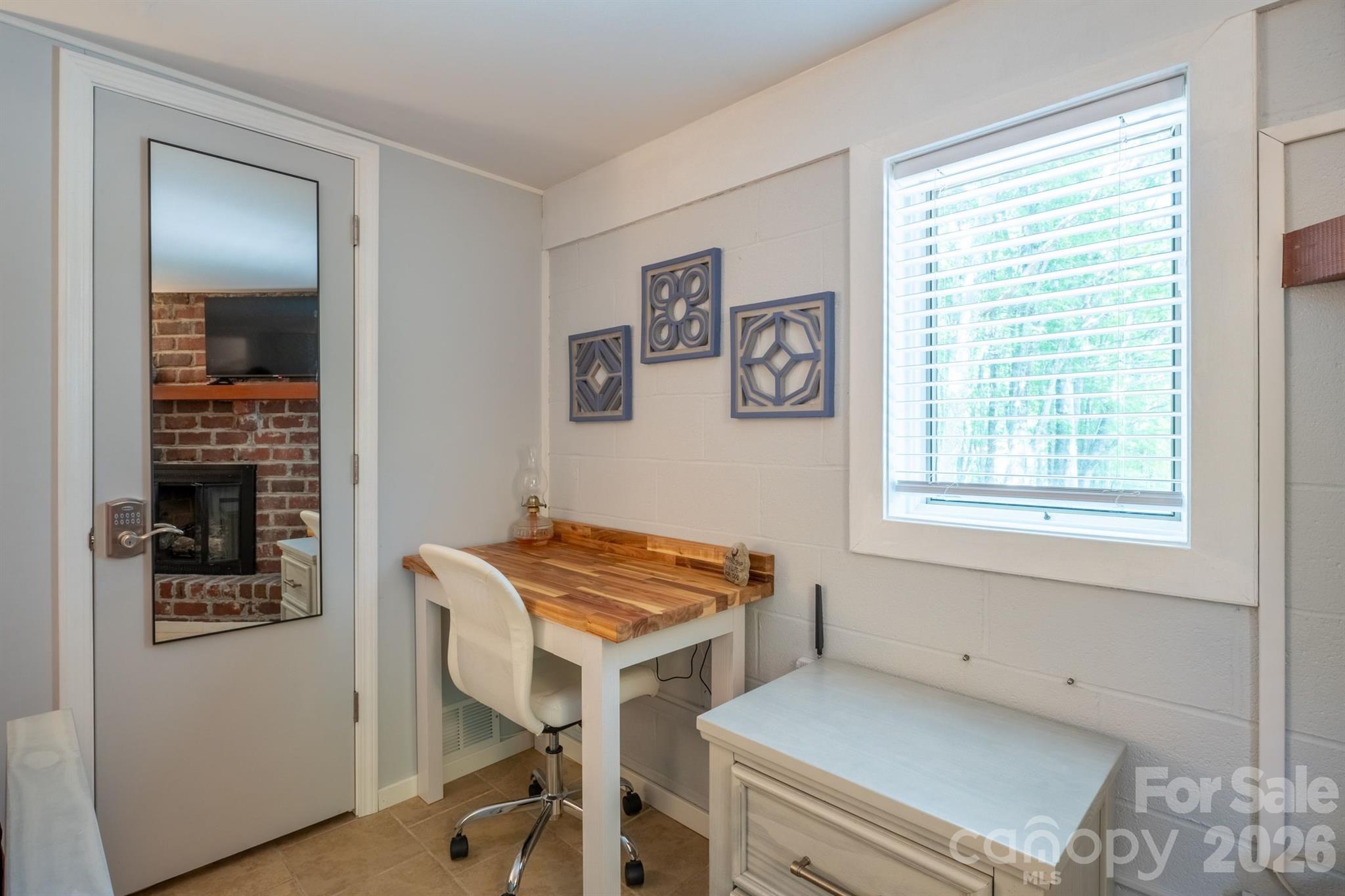 2777 Hickory Nut Gap Road Newland, NC 28657 - Photo 12 of 27