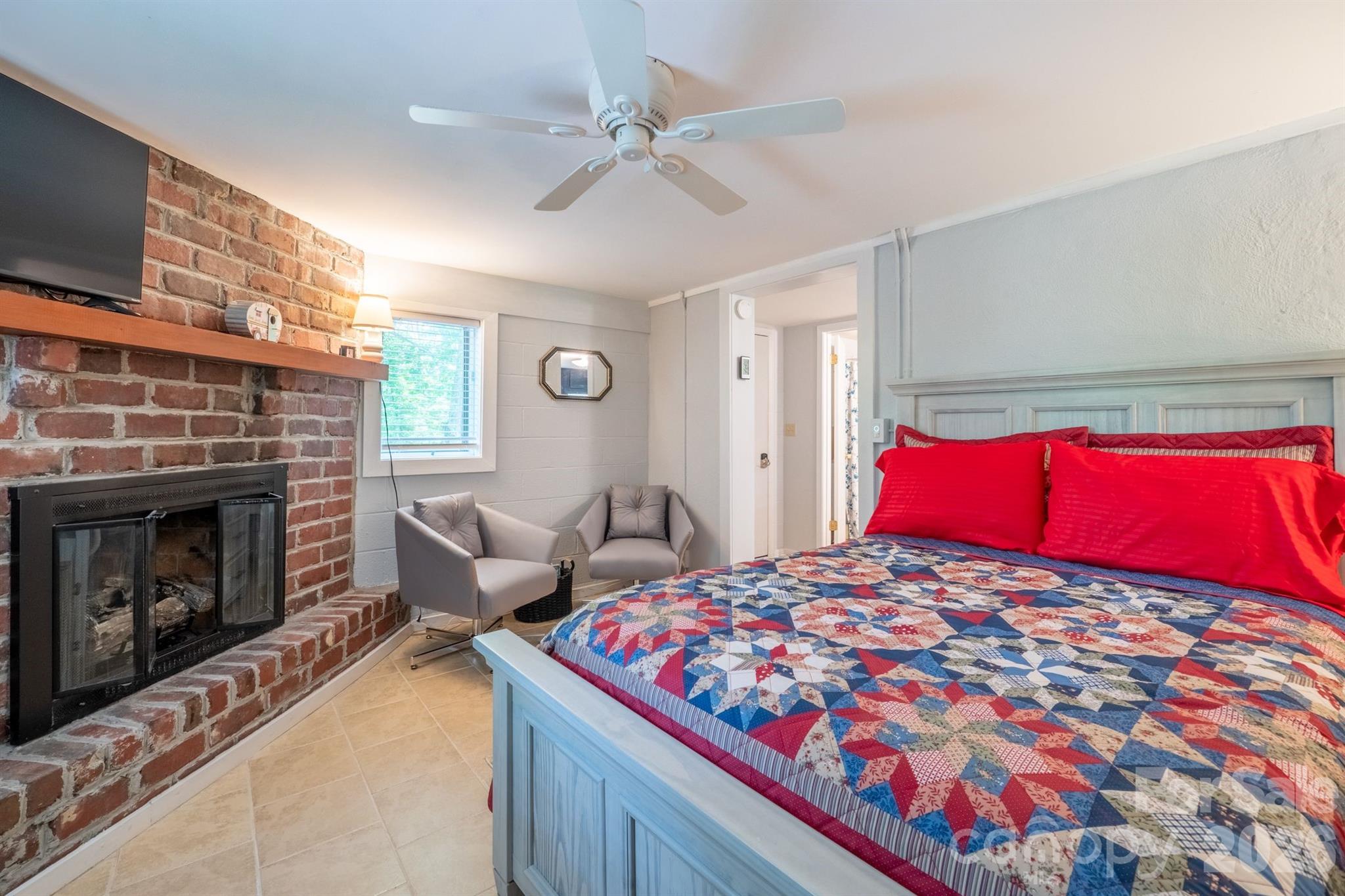 2777 Hickory Nut Gap Road Newland, NC 28657 - Photo 19 of 27