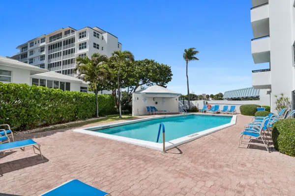 $499,000 | 1500 South Ocean Boulevard, Unit 1101, Pompano Beach, FL 33062