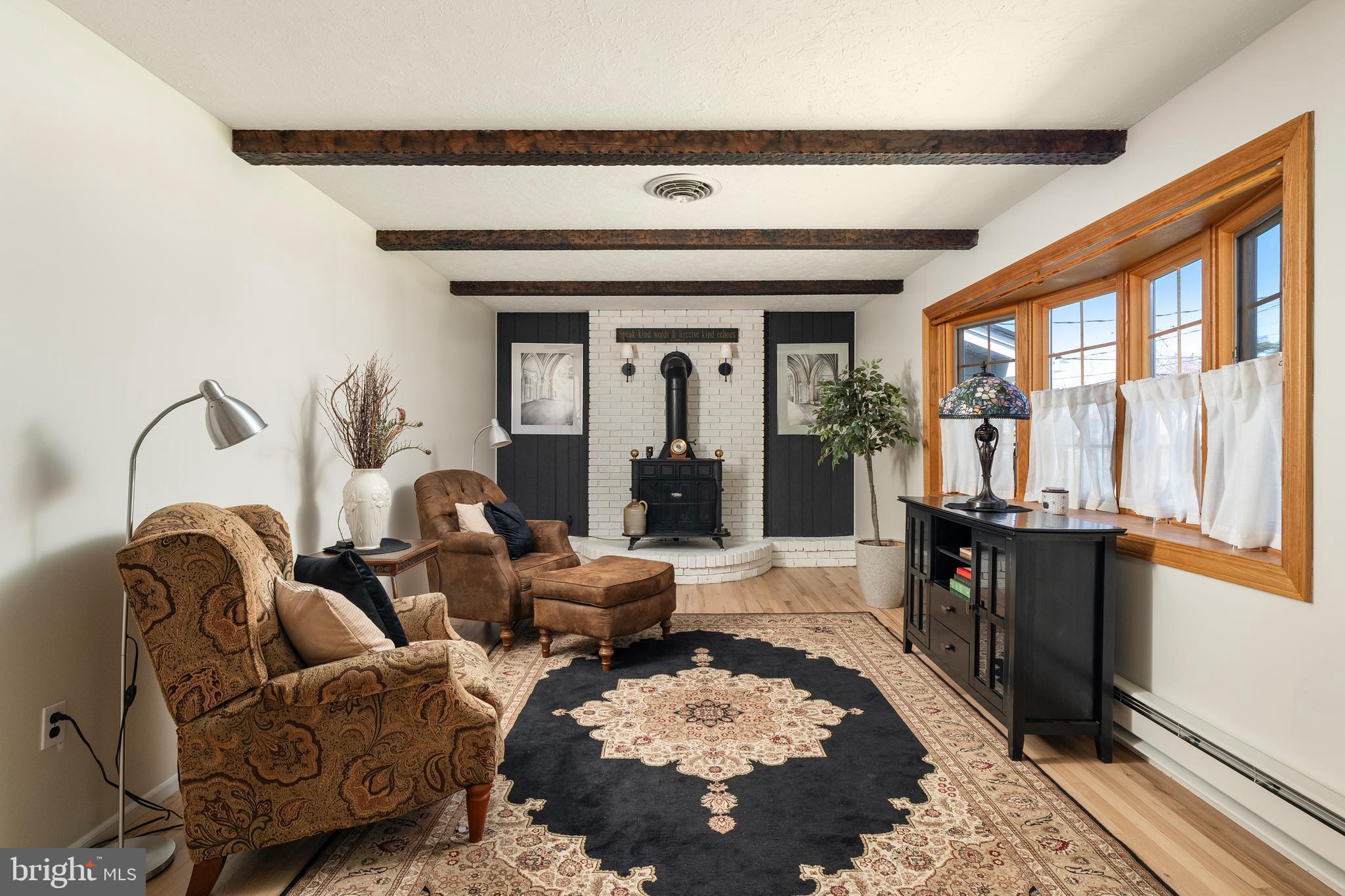 477 Flock Road Hamilton, NJ 08619 - Photo 3 of 27 Living room view 1