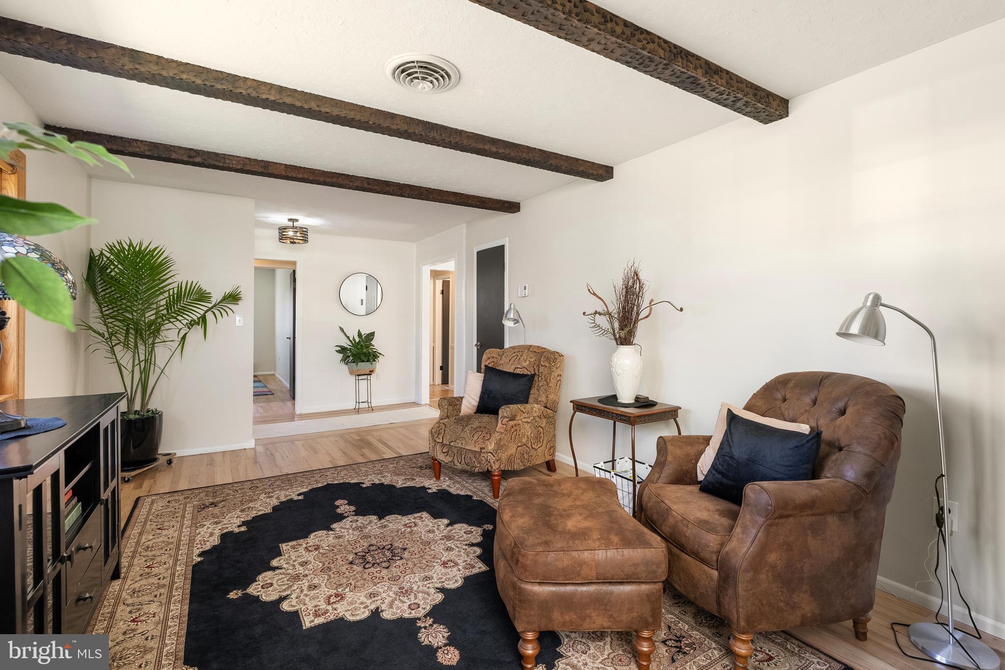 477 Flock Road Hamilton, NJ 08619 - Photo 4 of 27 Living room view 2