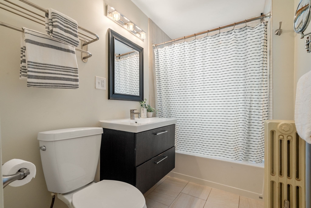 20 Whittemore Road, Unit 20 Newton, MA 02458 - Photo 13 of 33 Gallery Image 13