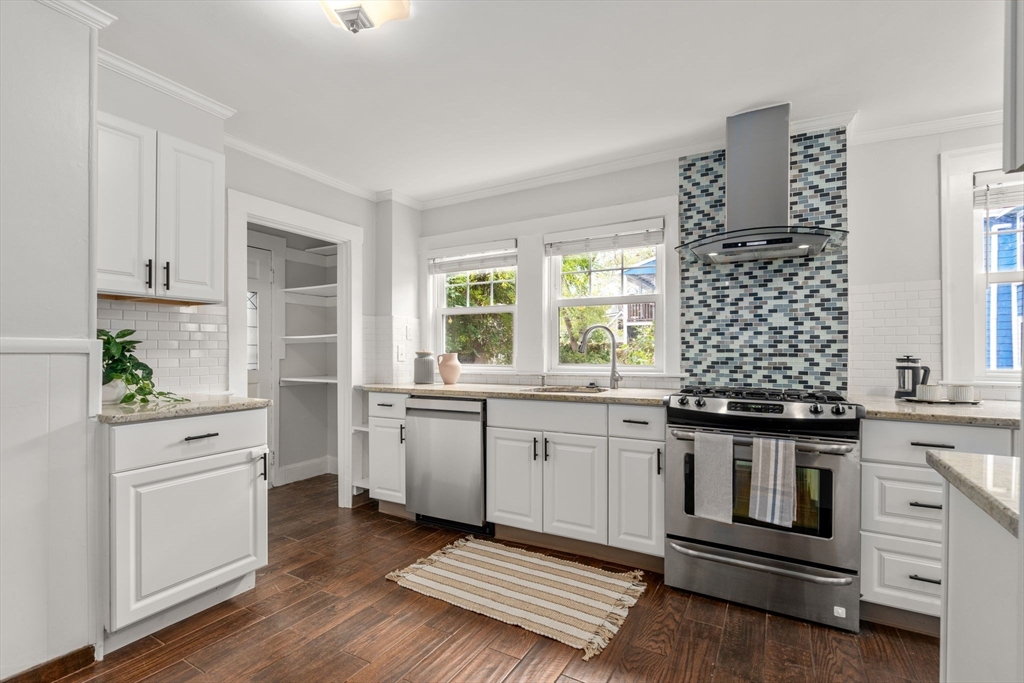 20 Whittemore Road, Unit 20 Newton, MA 02458 - Photo 15 of 33 Gallery Image 15
