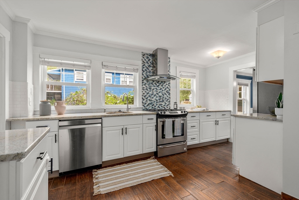 20 Whittemore Road, Unit 20 Newton, MA 02458 - Photo 17 of 33 Gallery Image 17
