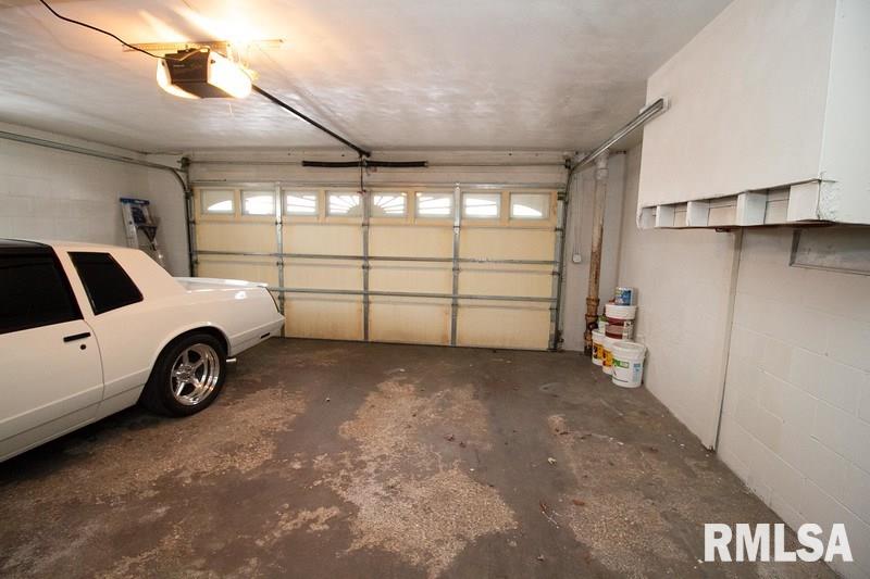 2111 Jersey Ridge Road Davenport, IA 52803 - Photo 21 of 24 Gallery Image 21