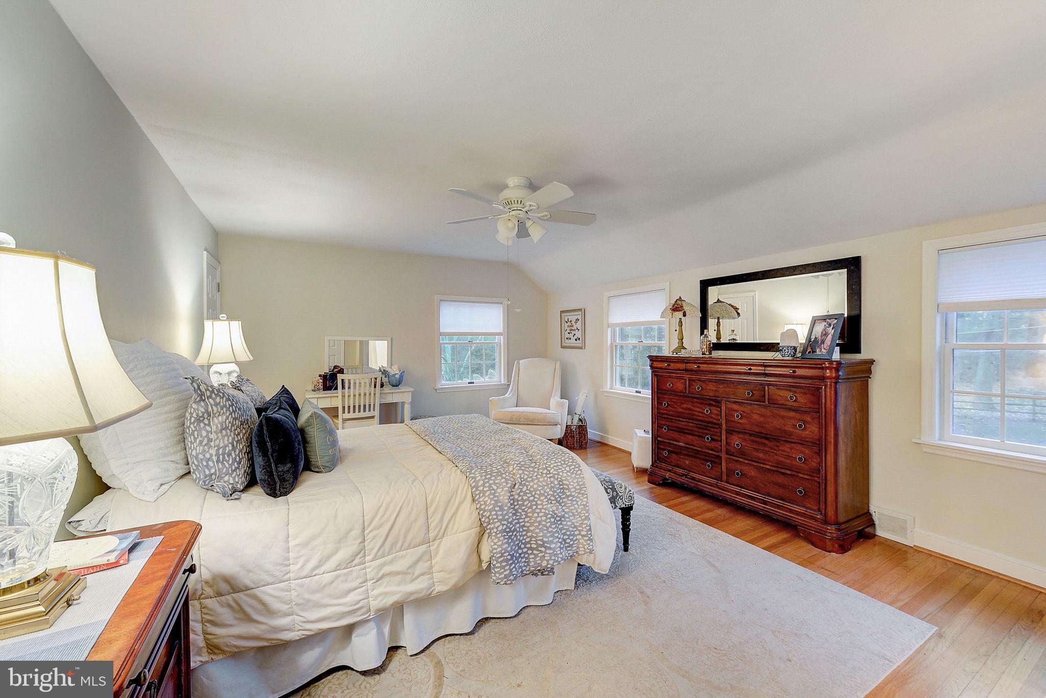 1439 Huntingdon Road Abington, PA 19001 - Photo 32 of 59