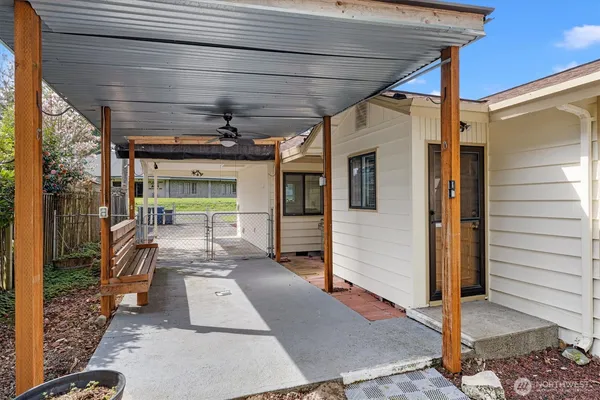 $484,000 | 13648 28th Place South, SeaTac, WA 98168