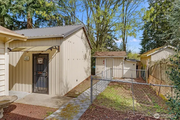 $484,000 | 13648 28th Place South, SeaTac, WA 98168