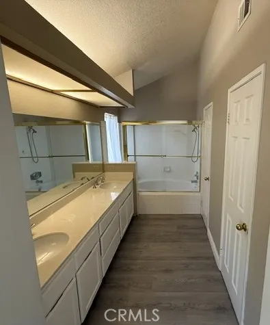 $814,500 | 27745 Desert Place, Castaic, CA 91384