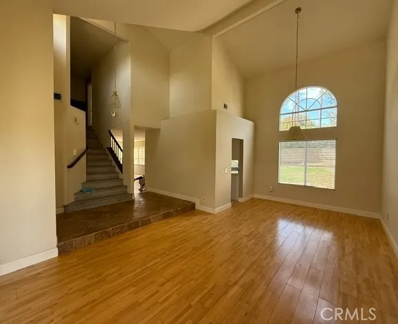 $814,500 | 27745 Desert Place, Castaic, CA 91384