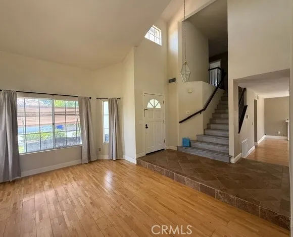 $814,500 | 27745 Desert Place, Castaic, CA 91384