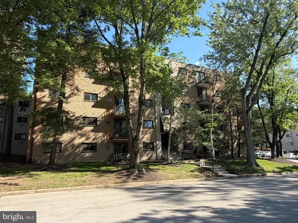 $229,000 | 400 Glendale Road, Unit D40, Havertown, PA 19083