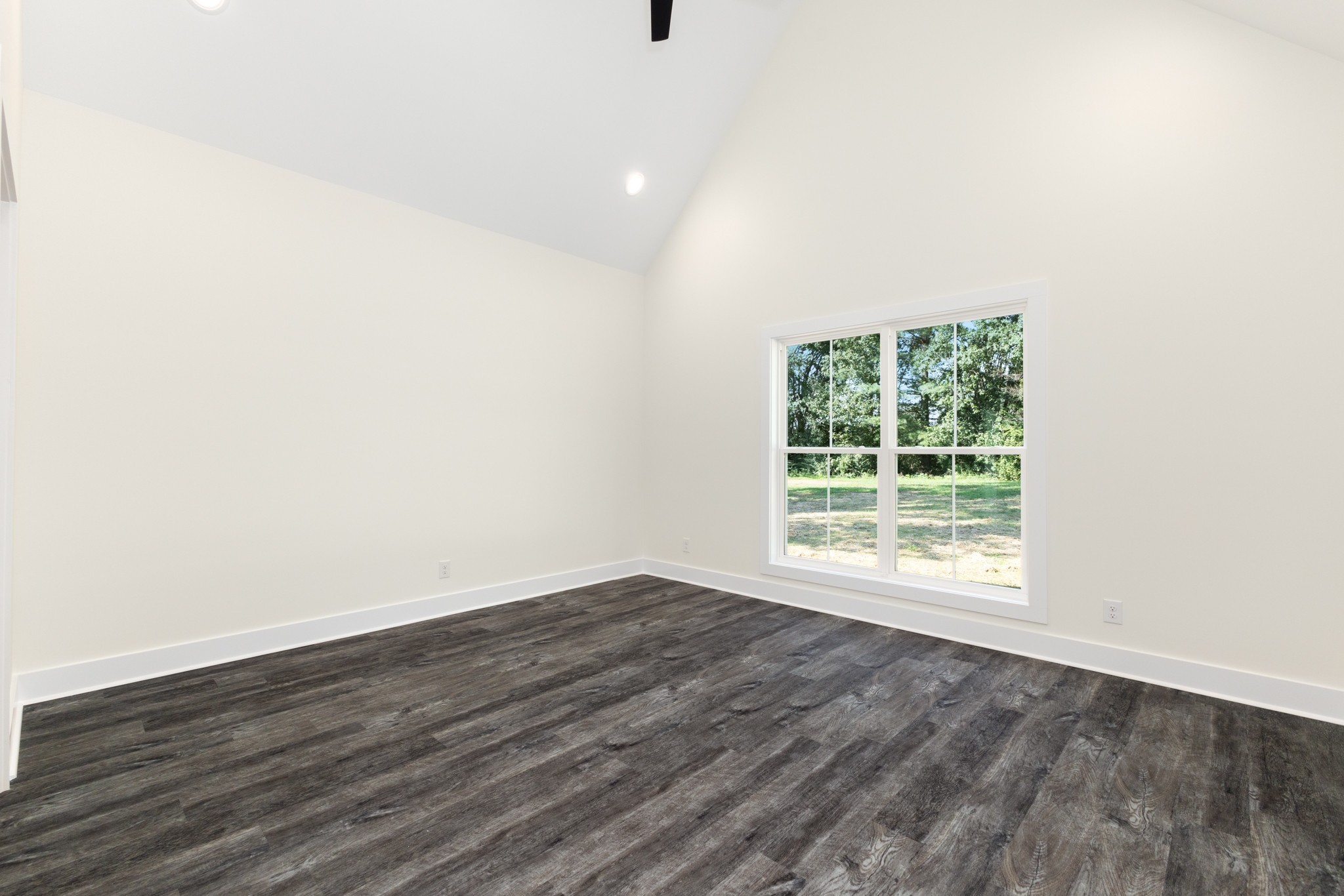 57 Simons Boulevard Morrison, TN 37357 - Photo 21 of 33