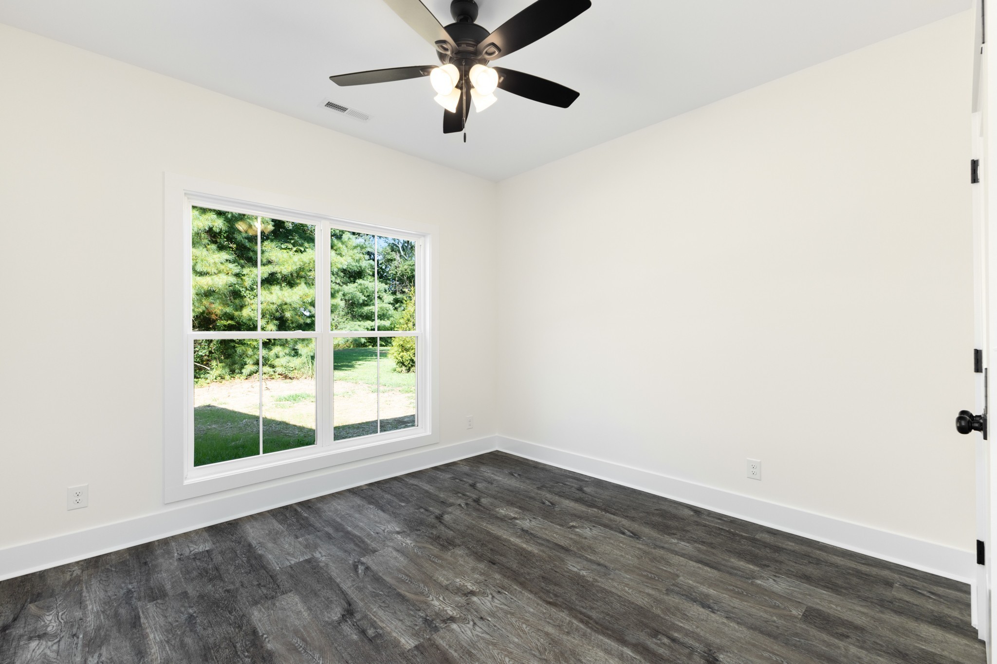 57 Simons Boulevard Morrison, TN 37357 - Photo 27 of 33