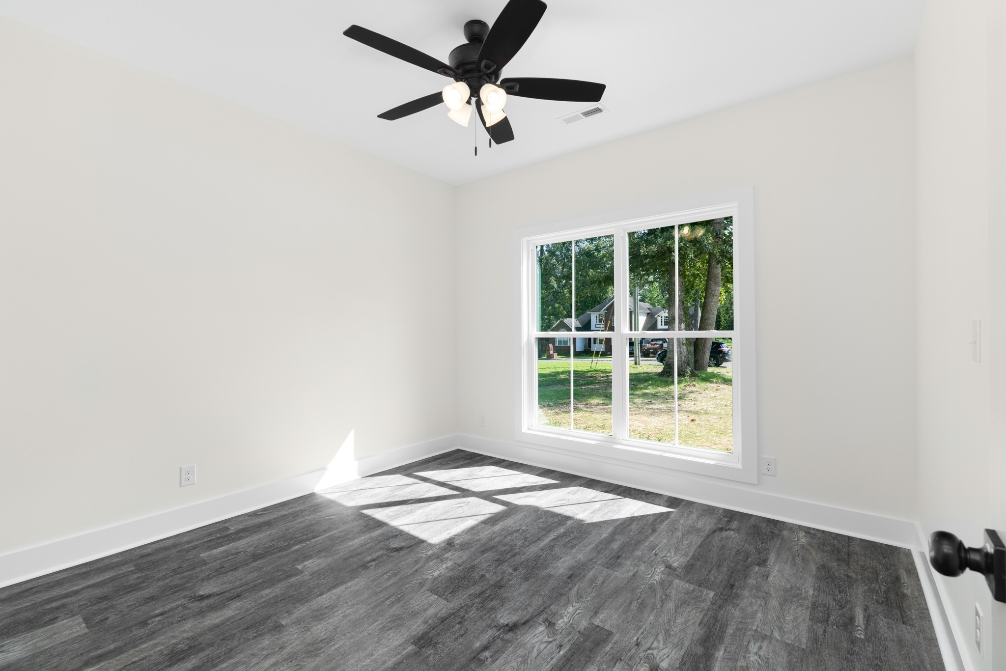 57 Simons Boulevard Morrison, TN 37357 - Photo 29 of 33