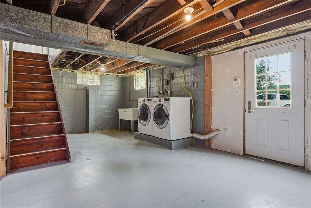 809 Franklin Road Mars, PA 16046 - Photo 28 of 44 Lower level with laundry area