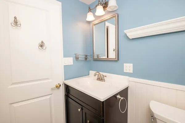 $1,149,000 | 11 Linden Street, Reading, MA 01867