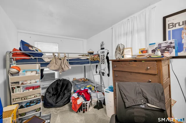 $375,000 | 90 Rowley Road, Woodbury, CT 06798