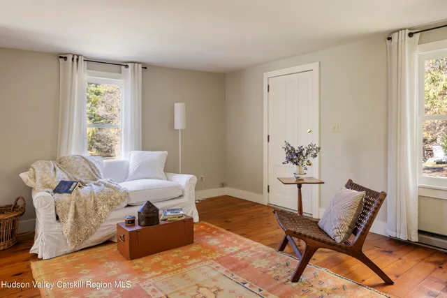 $499,000 | 33 River Road, Chatham, NY 12037