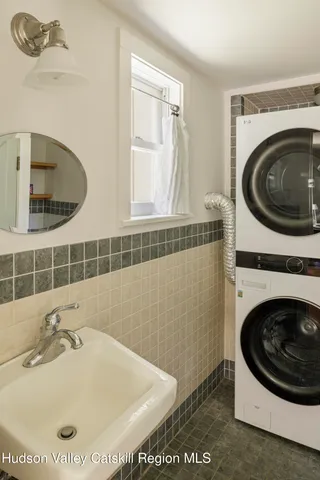 $499,000 | 33 River Road, Chatham, NY 12037