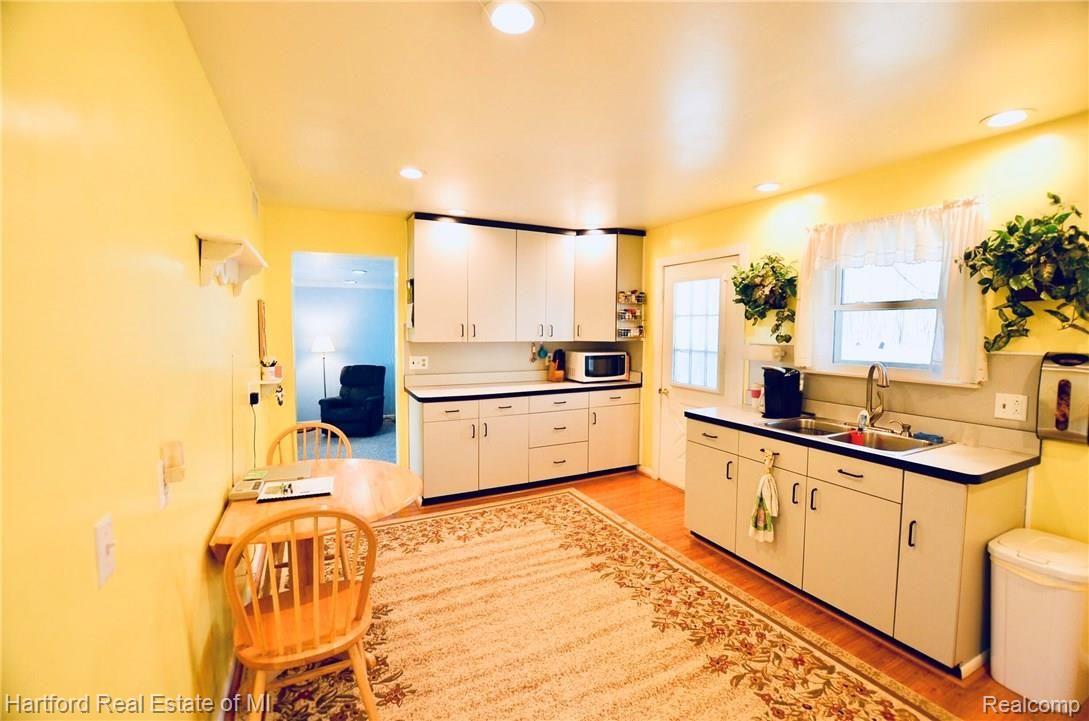 6275 Beck Road Canton, MI 48187 - Photo 14 of 23 8F957A64-D3E4-48B2-BF9C-414685D26798.jpeg