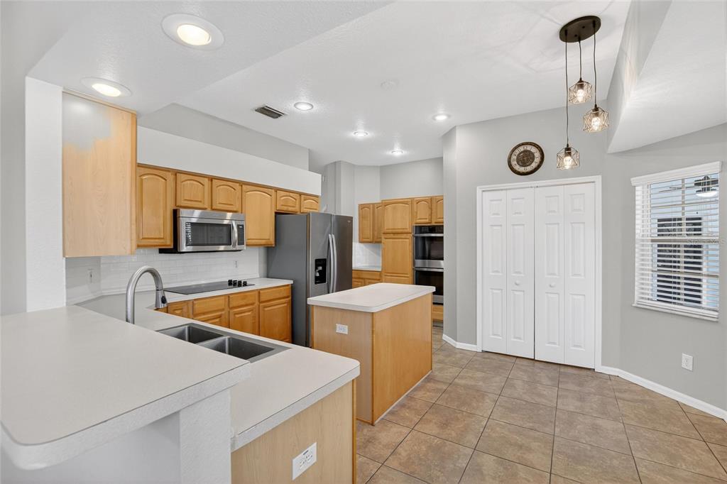 11304 Balm Riverview Road Riverview, FL 33569 - Photo 2 of 45