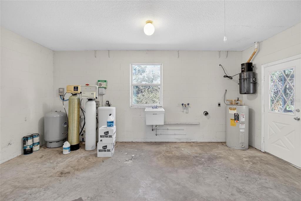 11304 Balm Riverview Road Riverview, FL 33569 - Photo 32 of 45