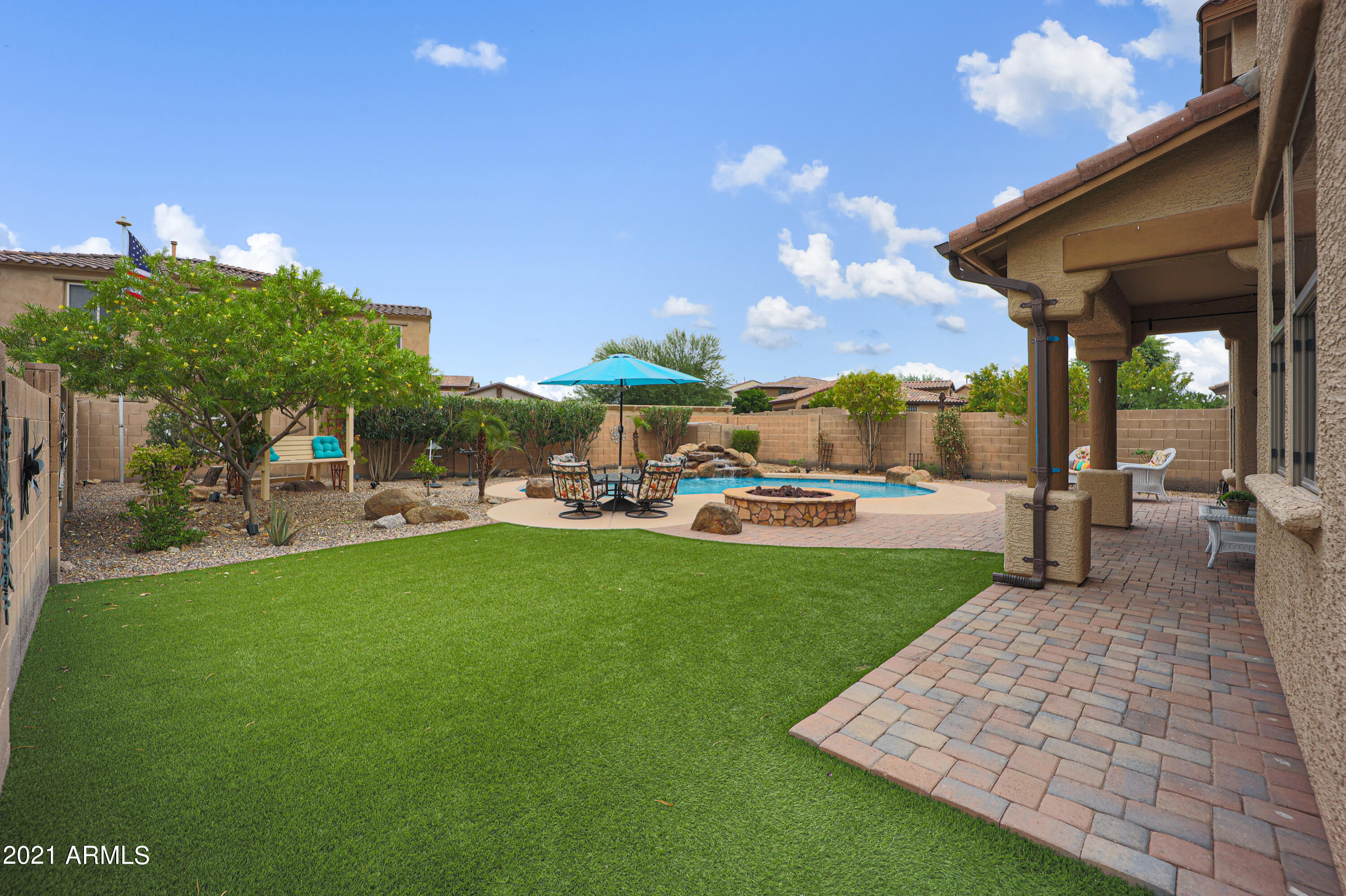 18556 Verdin Road Goodyear, AZ 85338 - Photo 36 of 63 Large Backayrd