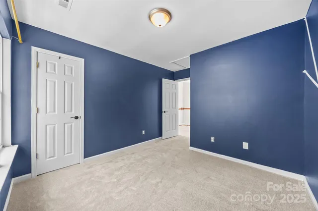 $500,000 | 6631 Harburn Forest Drive, Charlotte, NC 28269