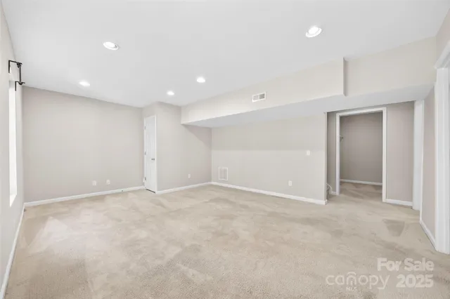 $500,000 | 6631 Harburn Forest Drive, Charlotte, NC 28269