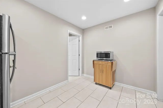 $500,000 | 6631 Harburn Forest Drive, Charlotte, NC 28269